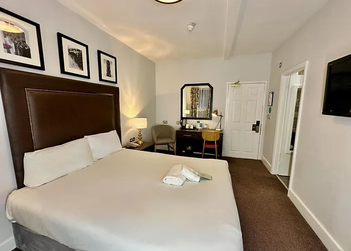 Station Hotel, Sure Collection By Bw 3*